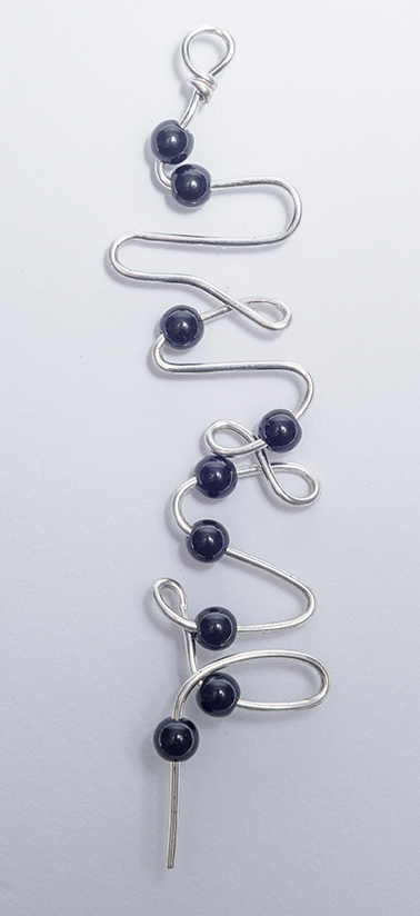 Nancy Chase's Doodle Earrings - , Contemporary Wire Jewelry, Loops, Wire Loop, Wrapped Wire Loop, bend the end of the wire down and make a small loop